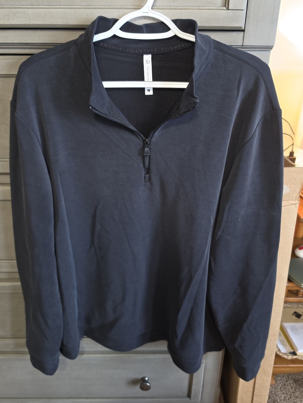 7 Diamonds Women's Black Long-Sleeve Quarter-Zip Pullover
